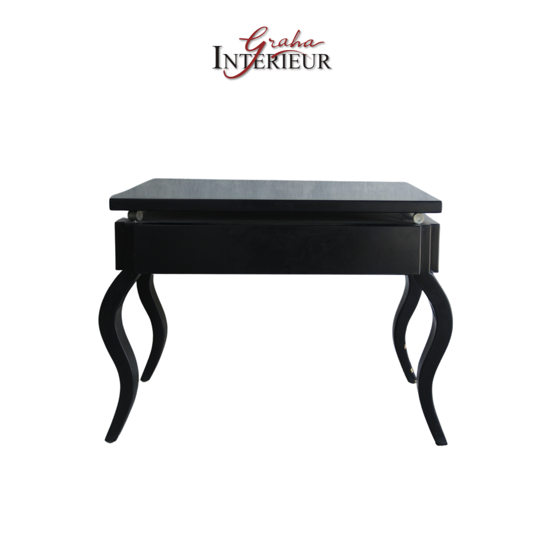Ottelo Corner Table